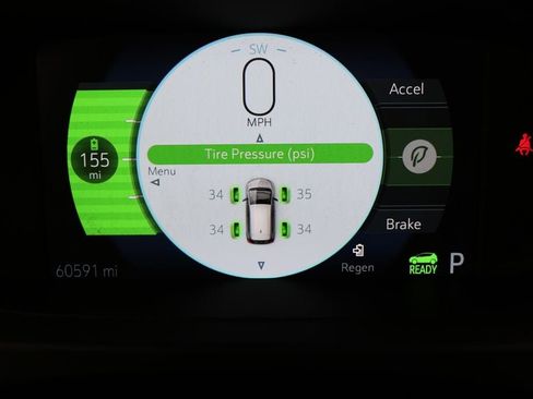 Used 2021 Chevrolet Bolt Premier w/ Infotainment Package image 19