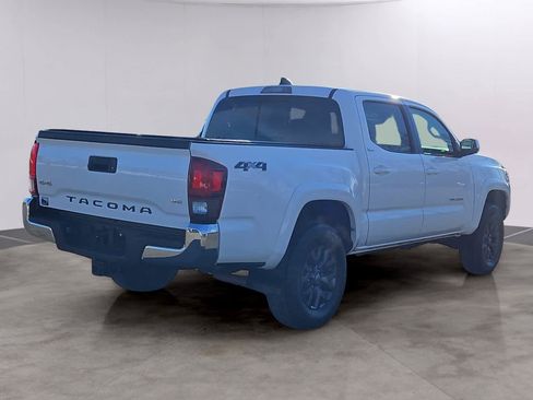 Used 2021 Toyota Tacoma SR5 image 4