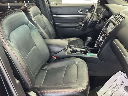 Used 2017 Ford Explorer Sport w/ Equipment Group 401A AWD/4WD image 12