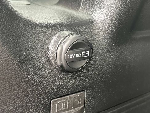 Used 2023 Jeep Wrangler Unlimited Sahara w/ Cold Weather Group AWD/4WD image 14