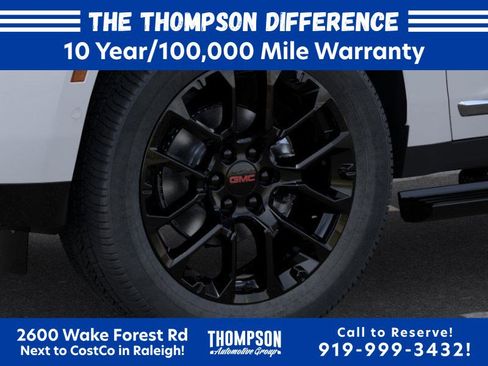 New 2026 GMC Yukon Denali w/ Sun & Power Step Package AWD/4WD image 12