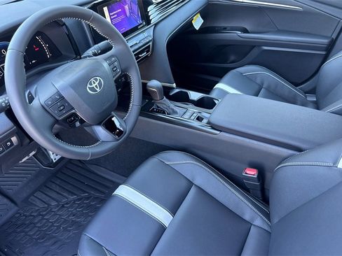 New 2026 Toyota Camry SE image 10