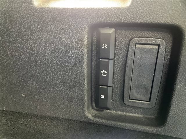 Used 2023 Lincoln Aviator AWD image 35
