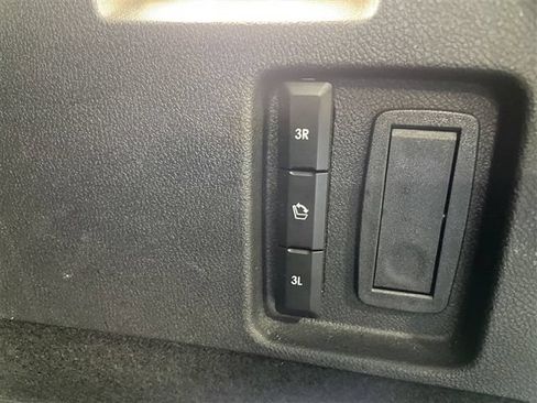 Used 2023 Lincoln Aviator AWD image 35