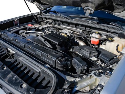 Used 2022 Chevrolet Silverado 3500 LT w/ Convenience Package image 57