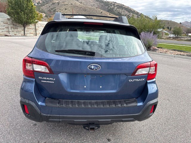 Used 2019 Subaru Outback 2.5i AWD/4WD image 6