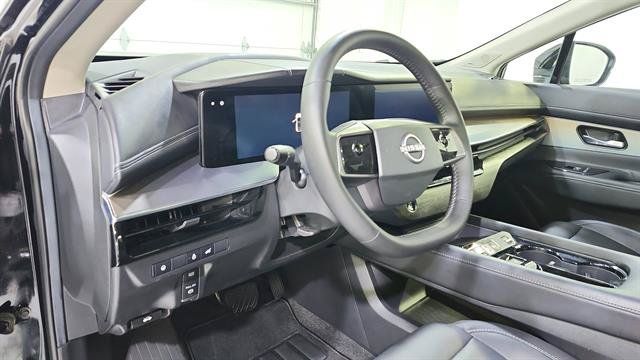 Certified 2025 Nissan Murano SL AWD/4WD image 10