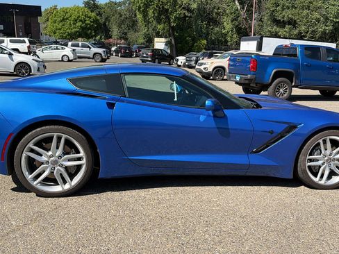 Used 2019 Chevrolet Corvette Stingray Coupe w/ 2LT Preferred Equipment Group RWD image 4