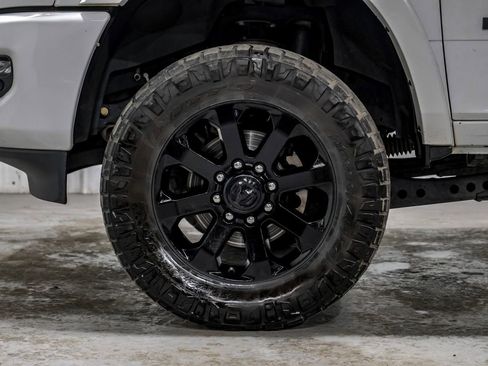 Used 2020 RAM 2500 Laramie w/ Night Edition image 66