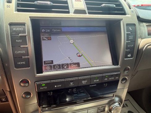 Used 2014 Lexus GX 460 Luxury w/ Driver Support Package AWD/4WD image 18