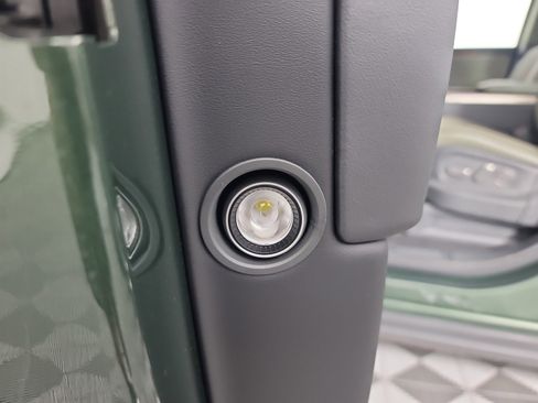 Used 2023 Rivian R1S Adventure image 32