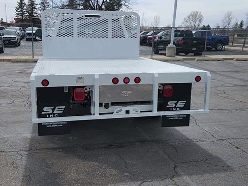 New 2024 Ford F550 4x4 Regular Cab Super Duty image 5