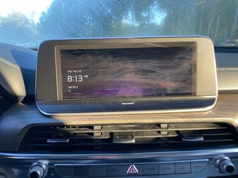 Used 2022 Kia Telluride EX w/ EX Premium Package image 23