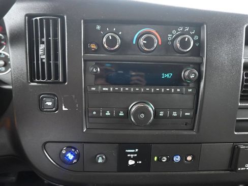 Used 2023 Chevrolet Express 3500 LS RWD image 15
