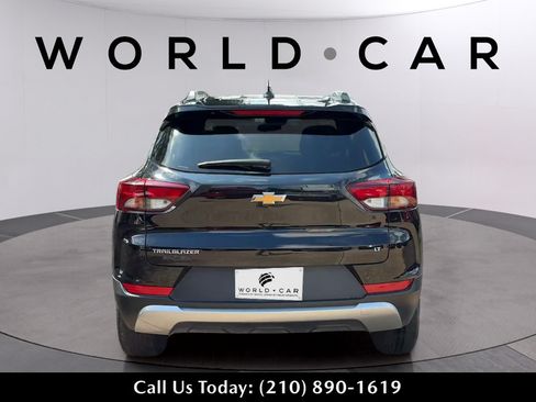 Used 2023 Chevrolet TrailBlazer LT FWD image 6