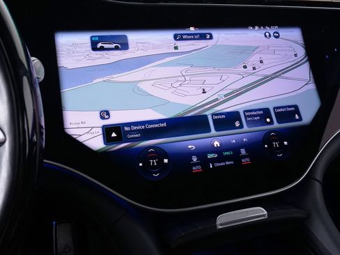 Used 2024 Mercedes-Benz Maybach EQS 680 4MATIC image 30