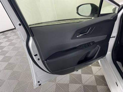 New 2026 Toyota Prius XLE FWD image 5