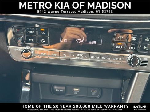 Used 2024 Kia Seltos S AWD/4WD image 22
