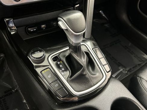 Used 2024 Kia Seltos EX image 16