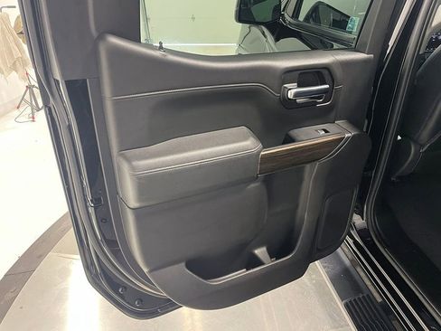 Used 2020 Chevrolet Silverado 1500 RST w/ All-Star Edition image 22