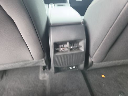 New 2026 Jeep Cherokee Laredo image 14