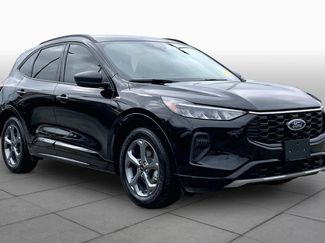 Used 2023 Ford Escape ST-Line w/ Tech Pack #1 video 3