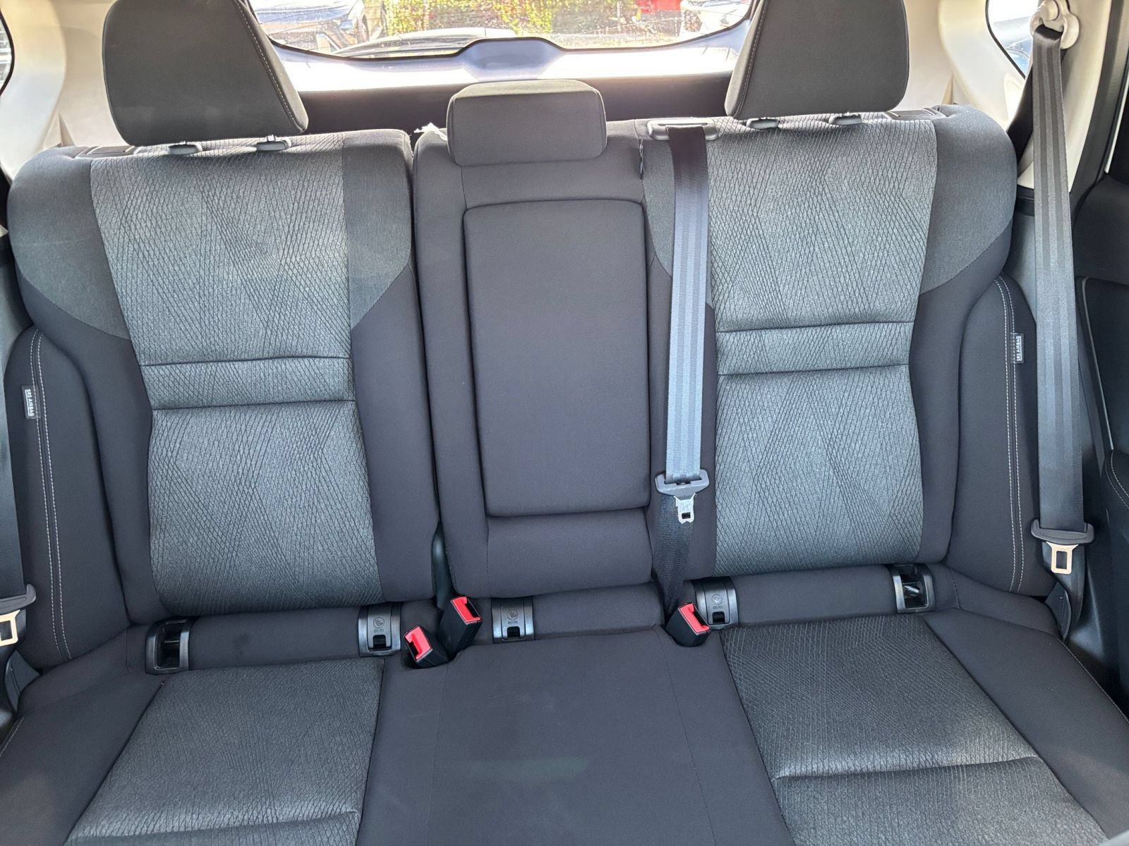Used 2026 Nissan Rogue SV FWD image 39