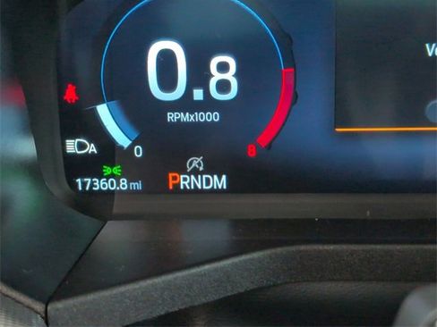 Used 2025 Ford Explorer ST image 21