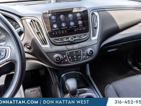 Used 2023 Chevrolet Malibu LT FWD image 8