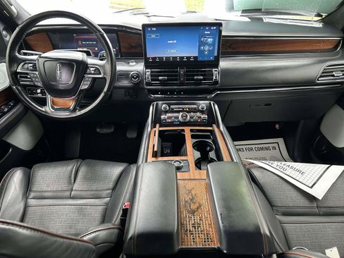 Certified 2022 Lincoln Navigator Black Label AWD/4WD image 19