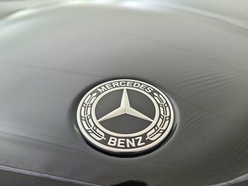 Used 2025 Mercedes-Benz GLE 450e 4MATIC image 16