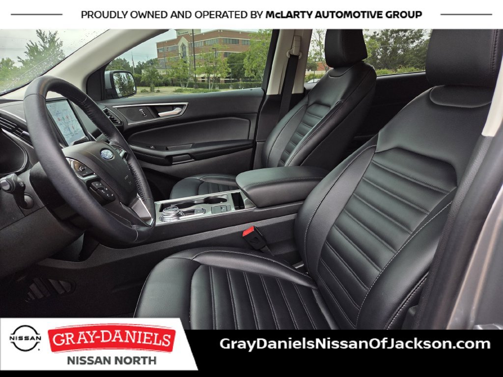 Used 2023 Ford Edge SEL AWD/4WD image 11
