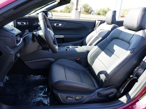 New 2025 Ford Mustang Premium image 15