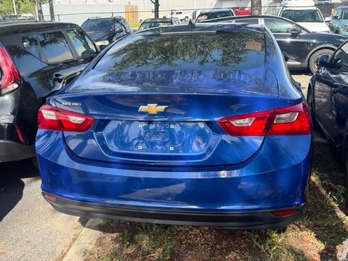 Used 2023 Chevrolet Malibu LS FWD image 7