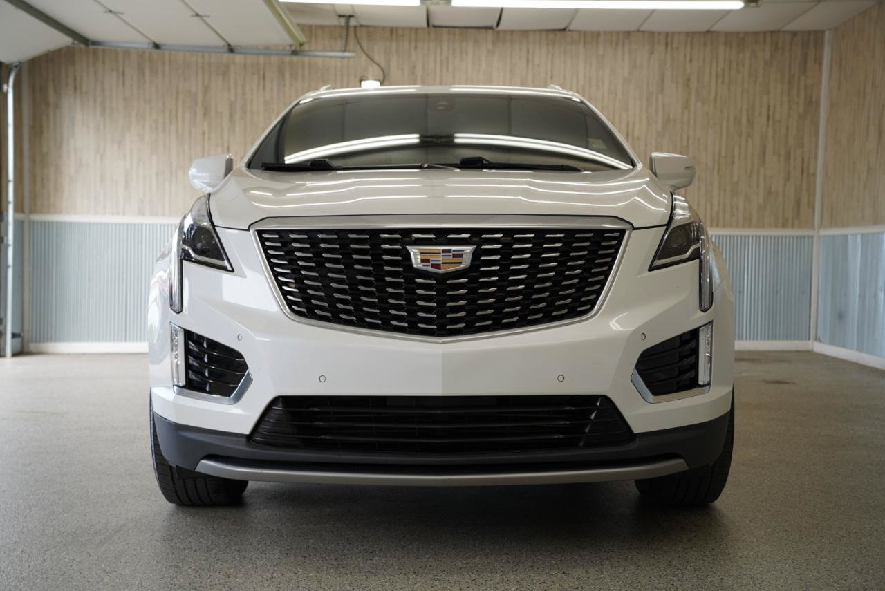 Used 2021 Cadillac XT5 Luxury FWD image 3