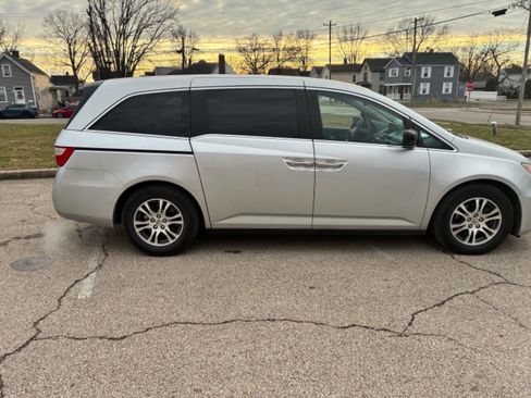 Used 2012 Honda Odyssey EX-L image 10