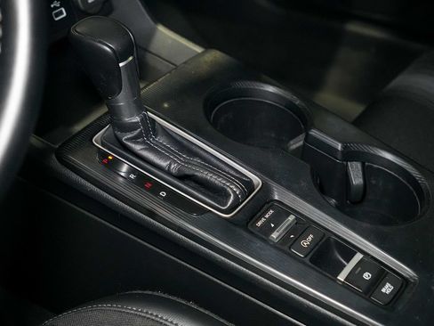 Used 2022 Honda Civic Sport image 16