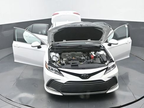 Used 2023 Toyota Camry LE image 35