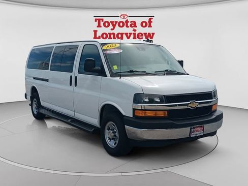 Used 2023 Chevrolet Express 3500 LT w/ LT Preferred Equipment Group RWD image 7
