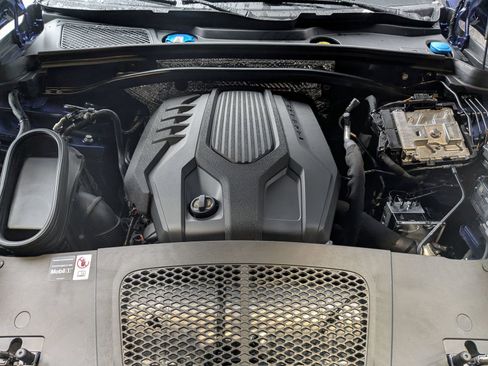 New 2026 Porsche Macan AWD/4WD image 29