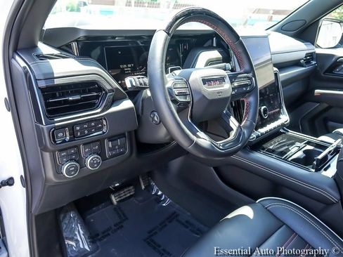 Used 2026 GMC Yukon AT4 Ultimate AWD/4WD image 11
