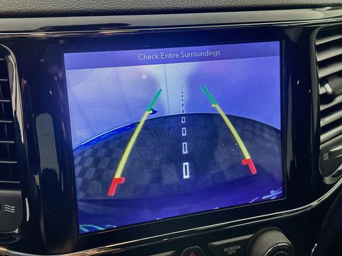 Used 2019 Jeep Grand Cherokee Altitude RWD image 23