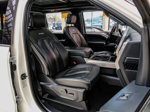 Used 2022 Ford F250 Platinum w/ FX4 Off-Road Package image 34