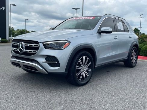 Used 2025 Mercedes-Benz GLE 450 4MATIC w/ Winter Package image 3