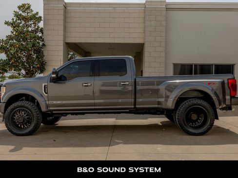Used 2022 Ford F450 Limited w/ FX4 Off-Road Package AWD/4WD image 4