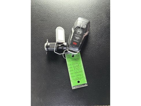 Used 2016 Ford F150 Lariat w/ Equipment Group 502A Luxury image 39