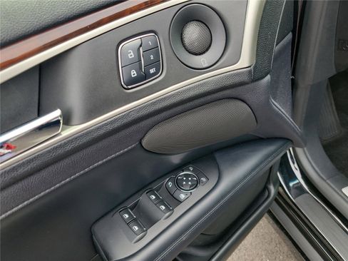 Used 2018 Lincoln MKZ Select w/ Technology Package FWD image 22