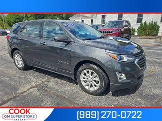 Used 2018 Chevrolet Equinox LS image 1