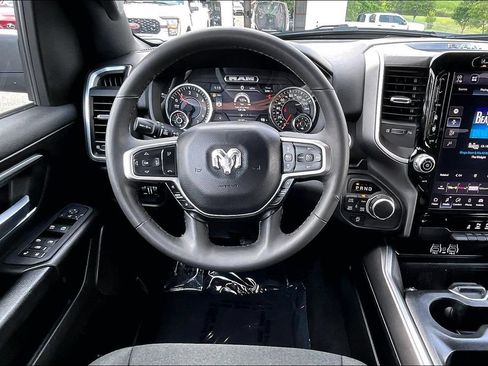 Used 2025 RAM 1500 Big Horn AWD/4WD image 11