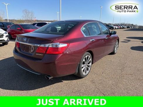 Used 2013 Honda Accord Sport image 3